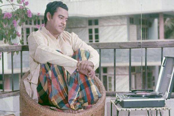 Kishore Kumar: Top 10 romantic songs