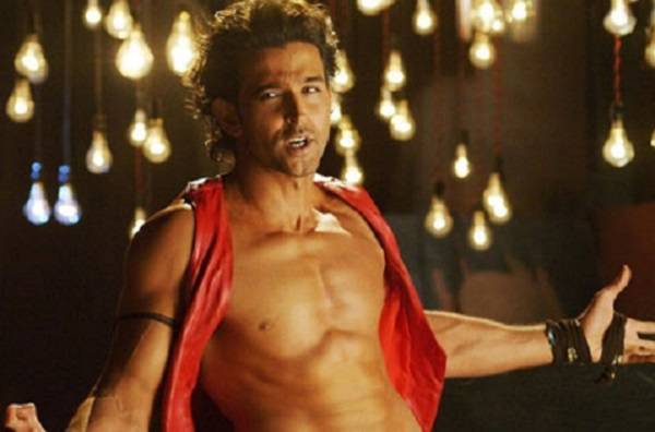 Hrithik to return with Big B in 'Dhoom 4'?
