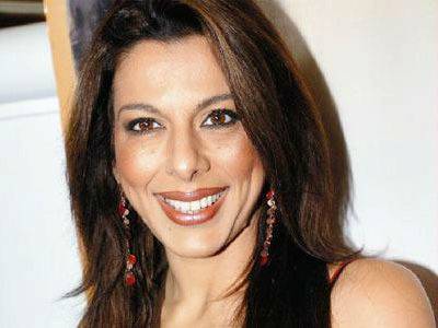 Pooja Bedi: We don’t go into a frenzy when cameras capture SRK’s and Hrithik’s 6-pack abs