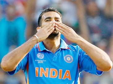 zaheer-khan-retires-from-internationals-to-continue-playing-domestic-cricket-till-ipl-9