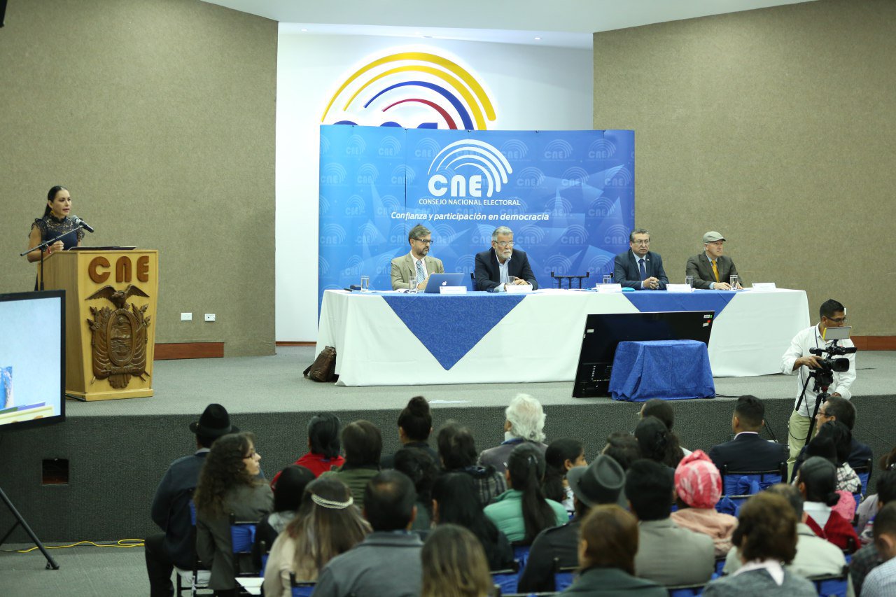 CNE, junto a experto de la ONU, inicia diálogos para analizar reformas electorales